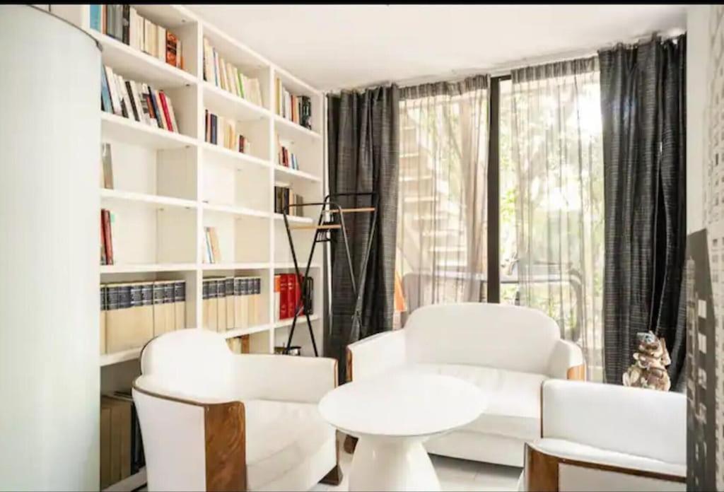 Alesia Villa Paris